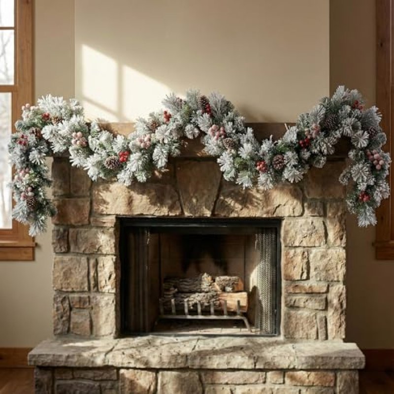 EVRE Christmas Garland