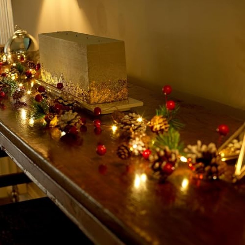 Gifts by L Christmas Garland