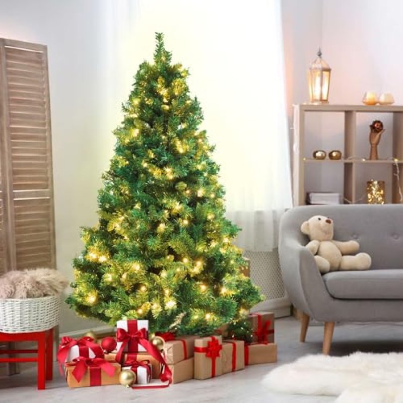 Olsen & Smith Christmas Tree