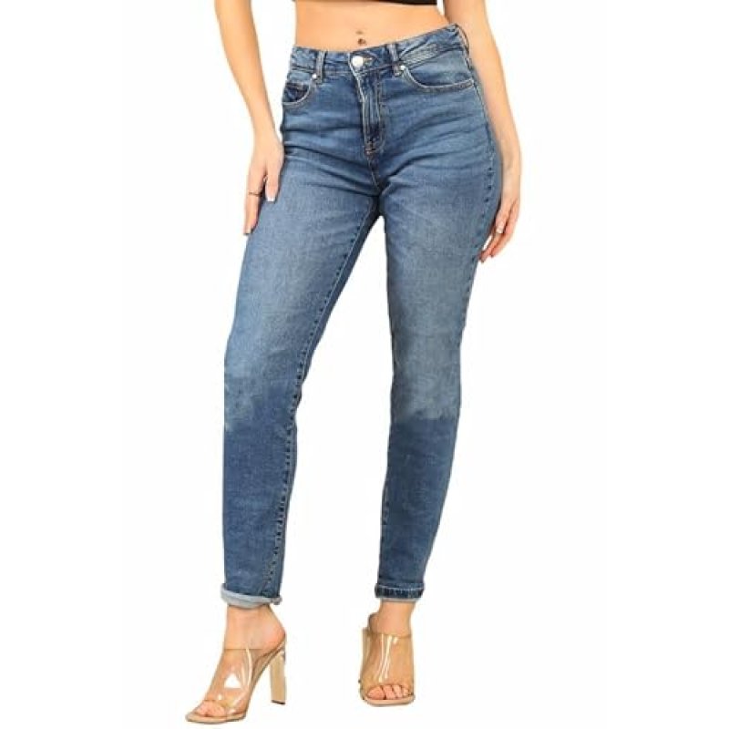 UC Women's Boyfriend Jeans