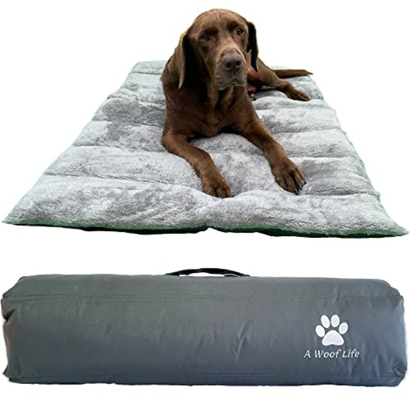 A WOOF LIFE Travel Dog Bed