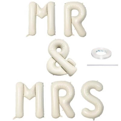 MR & MRS Balloons