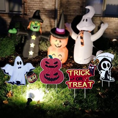 YUET Halloween Prop Signs