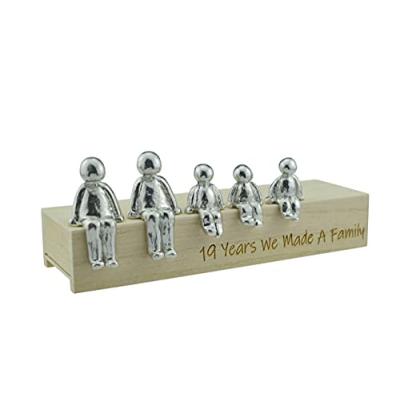 Family Metal Ornament - Customisable Family Box