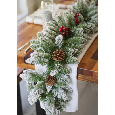 Marco Paul Christmas Garland