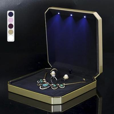 HSLFUAI Necklace Gift Box with LED Light