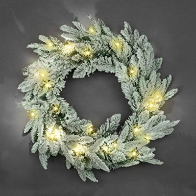 Shatchi Christmas Wreath