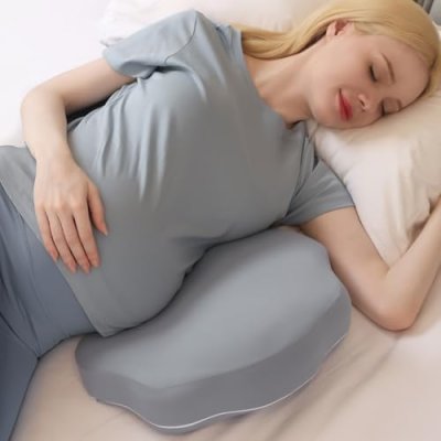 Chilling Home Pregnancy Pillow
