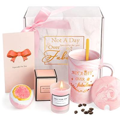 YiksunMY Birthday Gifts for Her, Pamper Set