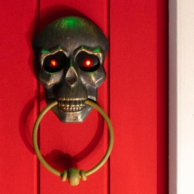 Global Gizmos Halloween Skull Doorbell