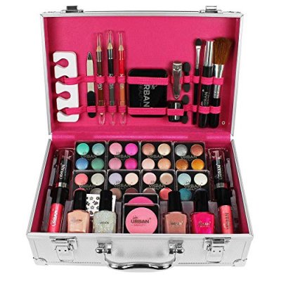 Love Urban Beauty Makeup Set